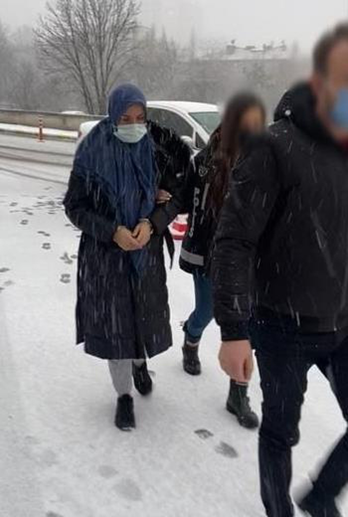Ankara\'da 4 yıldan beri aranan FETÖ firarisi saklandığı evde yakalandı