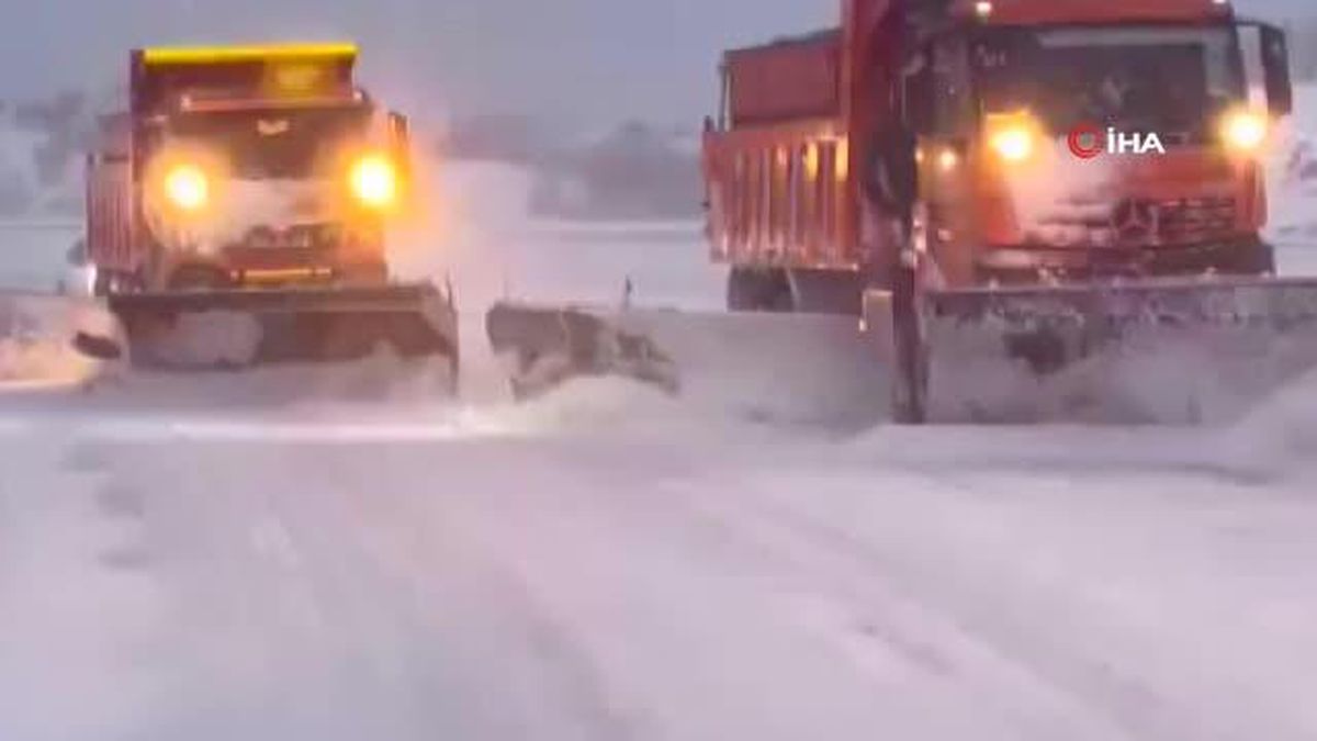 Bingöl- Diyarbakır karayolu tır ulaşımına kapatıldı