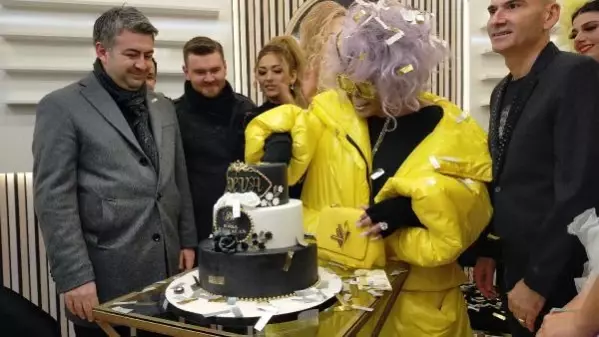 Bursa'da açılışa katılan Bülent Ersoy'dan, 'Anıtkabir' açıklaması