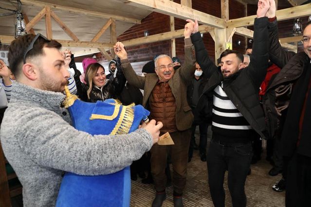 Çambaşı Kış Festivalinde renkli görüntüler