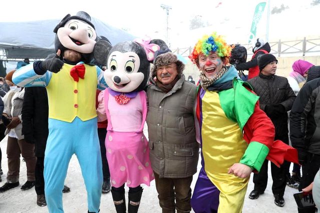 Çambaşı Kış Festivalinde renkli görüntüler