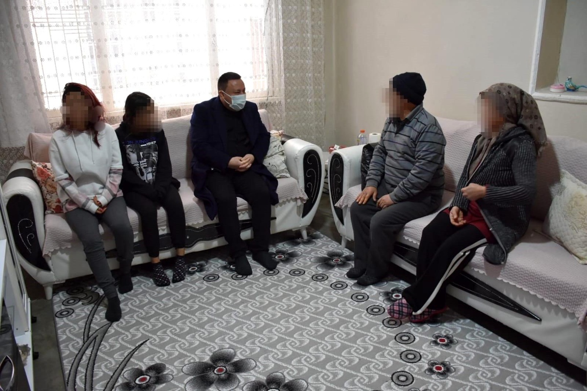 Cezaevinden ailesi için mektup yazarak destek istedi, Başkan Beyoğlu sahip çıktı