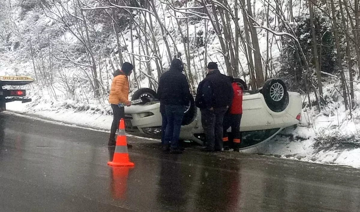D-650 karayolunda otomobil takla attı: 1 yaralı