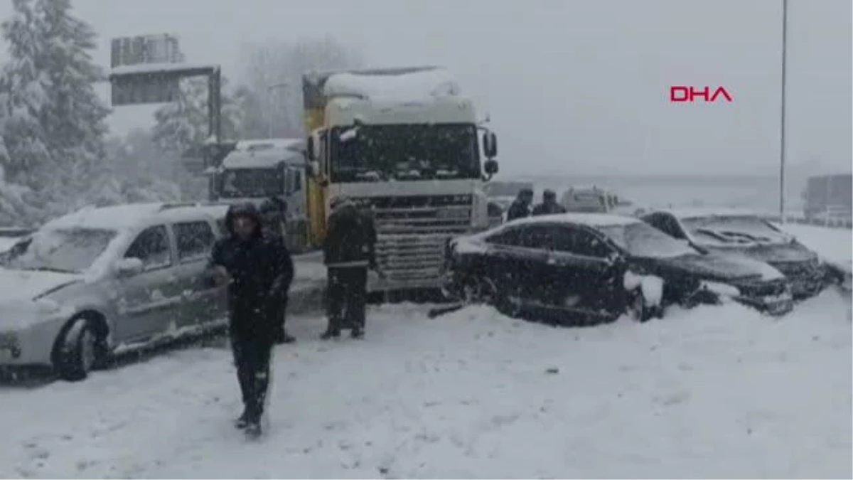 Son dakika haberi! DÜZCE\'DE TEM OTOYOLU\'NDA ZİNCİRLEME KAZA