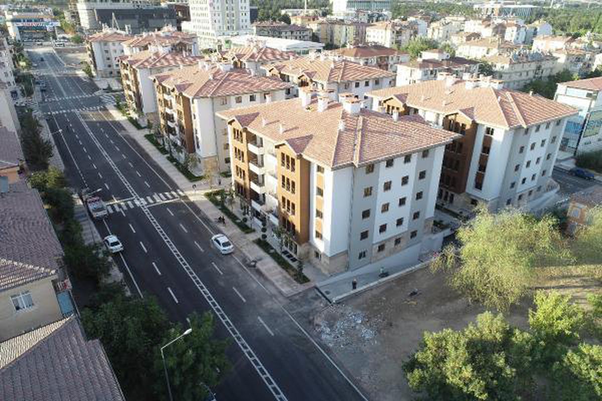 ELAZIĞ'DA DEPREM KONUTLARININ YÜZDE 90'I TAMAMLANDI