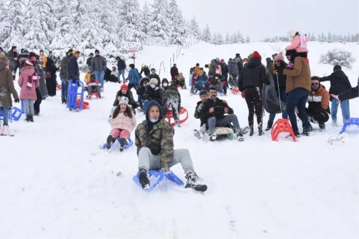 ESKİŞEHİR'DE KIZAK ŞENLİĞİNDE DOYASIYA EĞLENCE