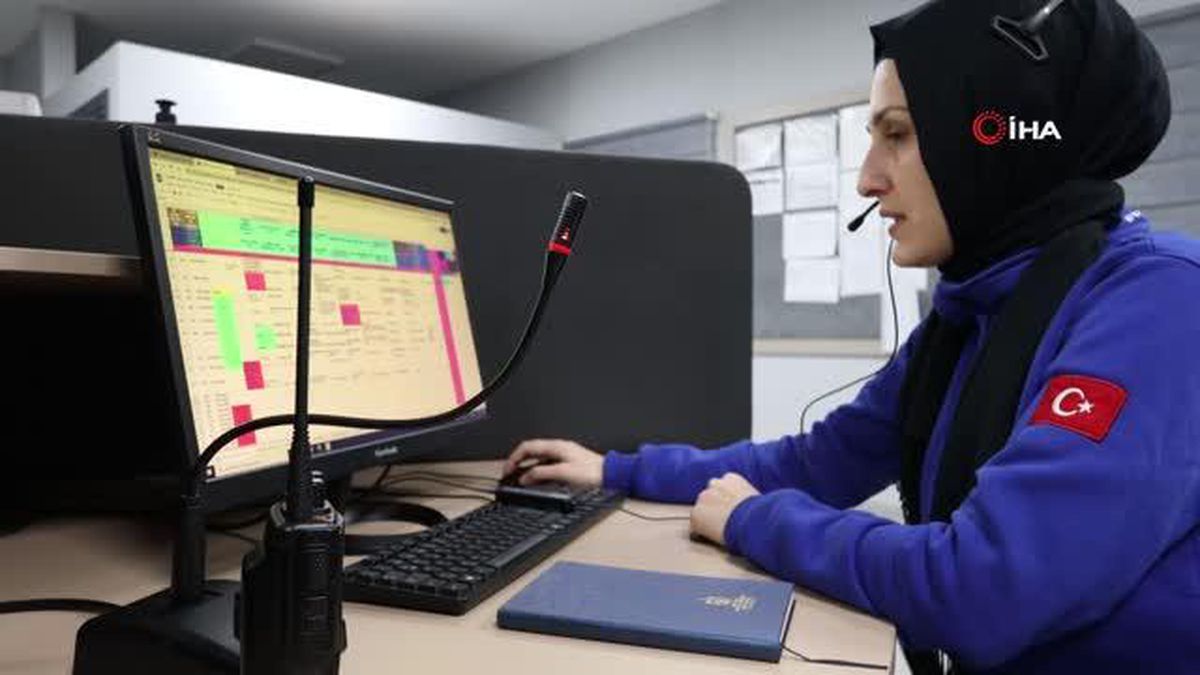 Hasta nakil ambulansları kar kış dinlemiyor