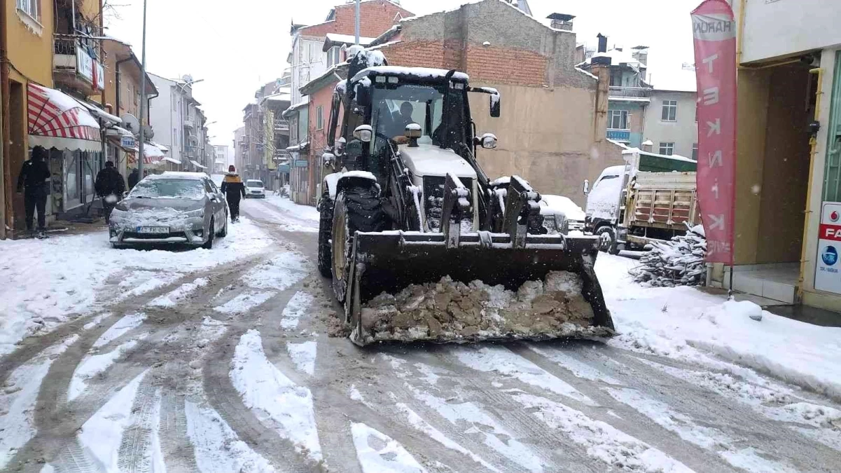 Hisarcık Belediyesi\'nden karla mücadele seferberliği