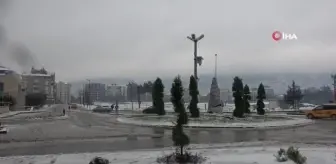 Kar yağışının ardından Hatay beyaza büründü