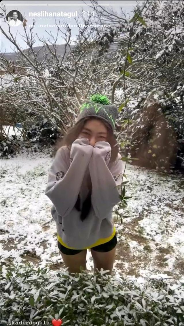 Neslihan Atagül'e soğuk hava vız geldi