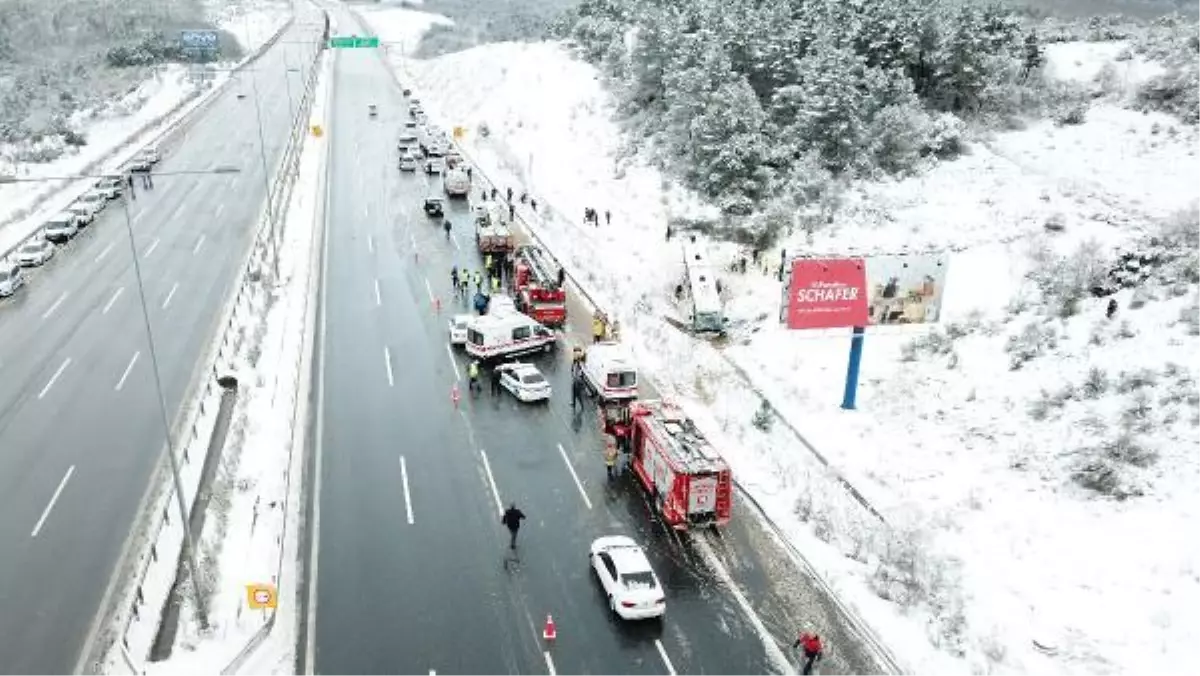 Passenger bus rolled into a ditch in Istanbul: 3 dead, 9 injured