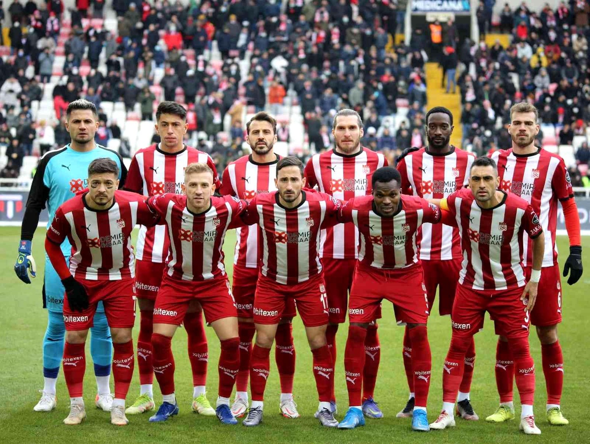 Sivasspor\'da futbolculara 4 gün izin verildi