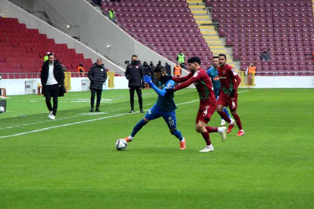 Spor Toto Süper Lig: Hatayspor: 0 Çaykur Rizespor: 0 (Maç devam ediyor)
