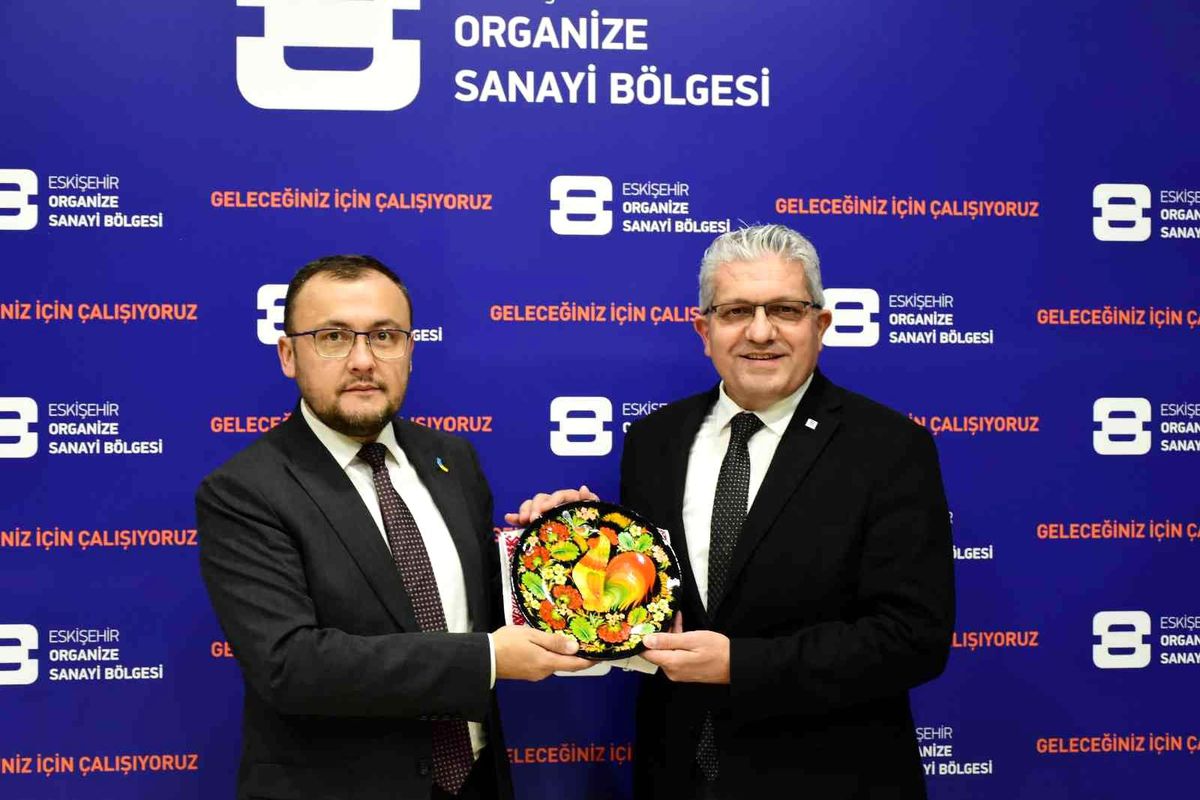 Ukrayna Büyükelçisi Bodnar\'dan EOSB\'ye ziyaret