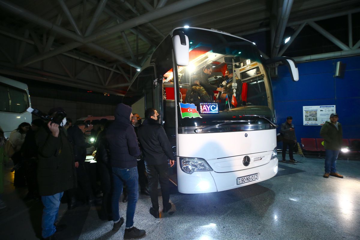 Azerbaycan\'da işgalden kurtarılan Karabağ\'a düzenli otobüs seferleri başladı