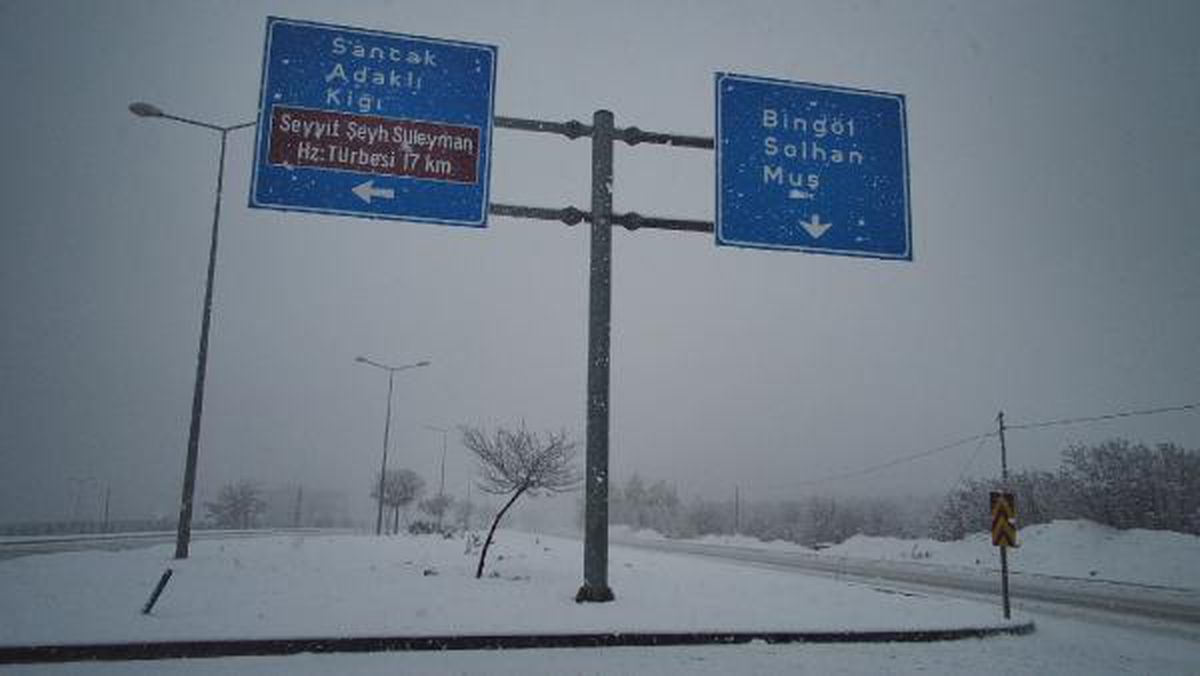 Bingöl\'de 281 köy yolu kardan ulaşıma kapandı
