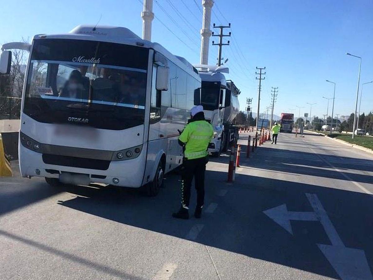 Burdur\'da 148 araç sürücüsüne ceza işlemi uygulandı