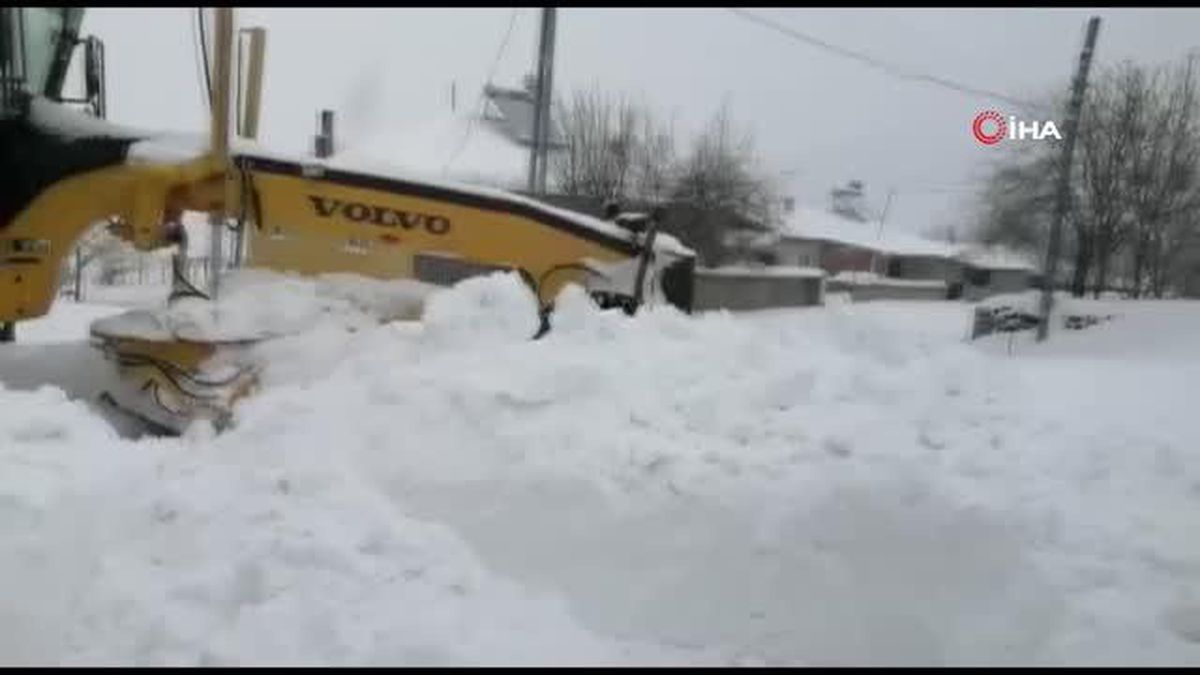 Son dakika haberi | Ekipler 9 aylık bebeği hastaneye götürmek için seferber oldu