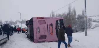 GİRESUN'DA YOLCU OTOBÜSÜ DEVRİLDİ: 9 YARALI