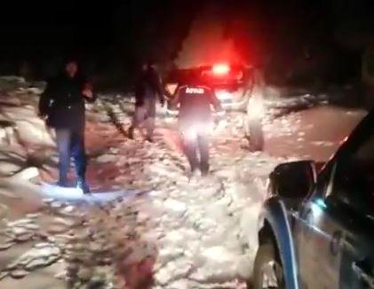 Kestel Dağı\'nda mahsur kalan 4 kişiyi AFAD kurtardı
