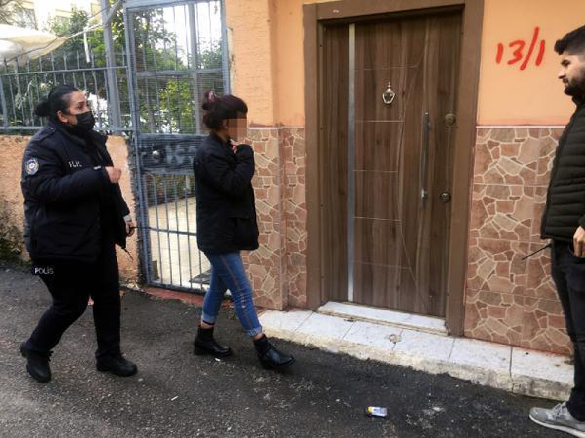 Kuzeni ve arkadaşları tarafından fuhşa zorlandığını öne sürüp, börekçiye sığındı