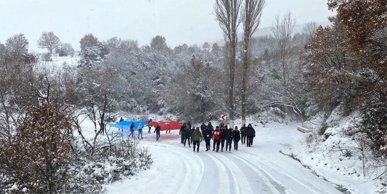 Ülkü Ocaklarından "Sarıkamış yürüyüşü"