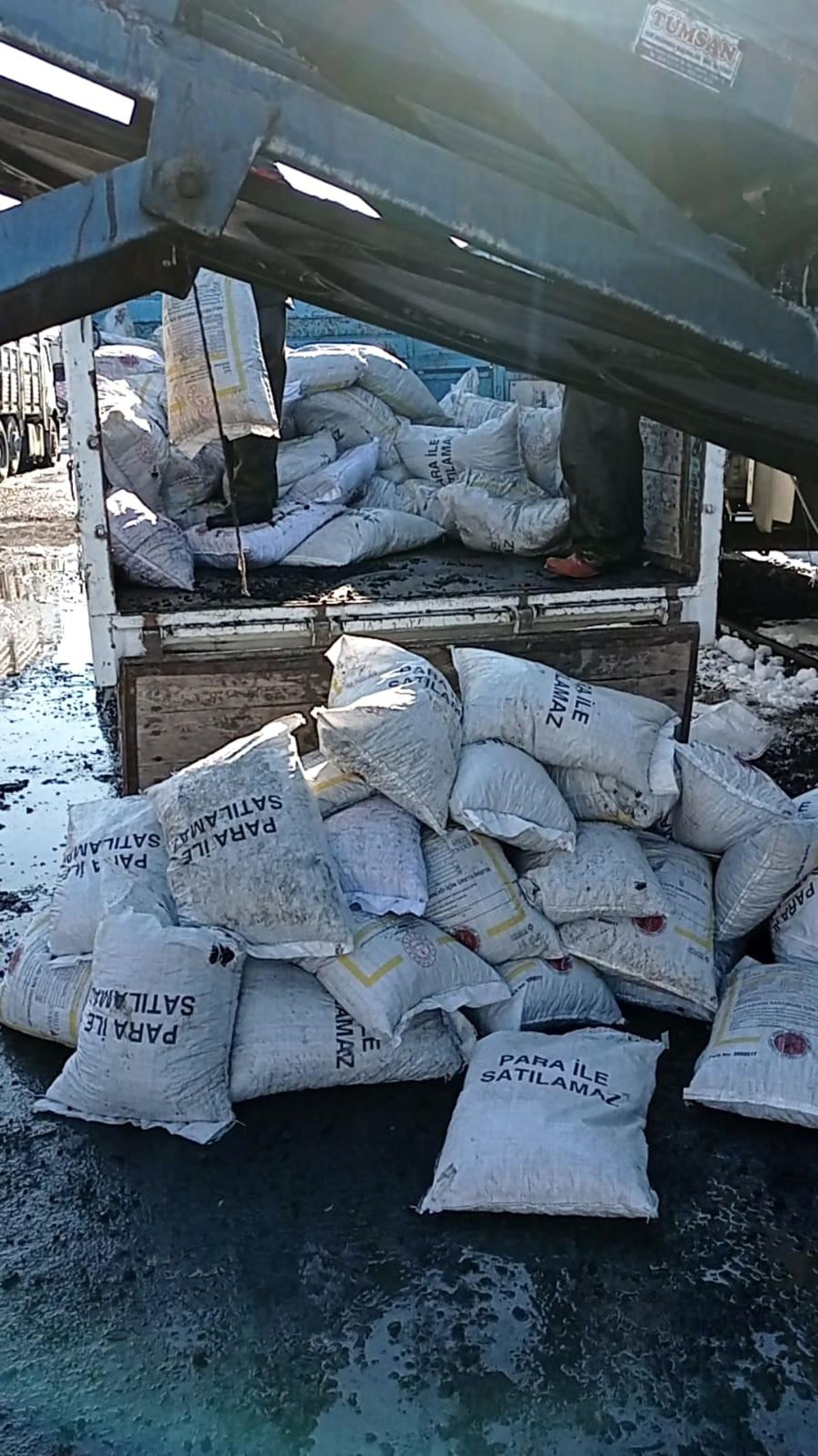 Van\'da çalıntı 125 torba kömür ele geçirildi