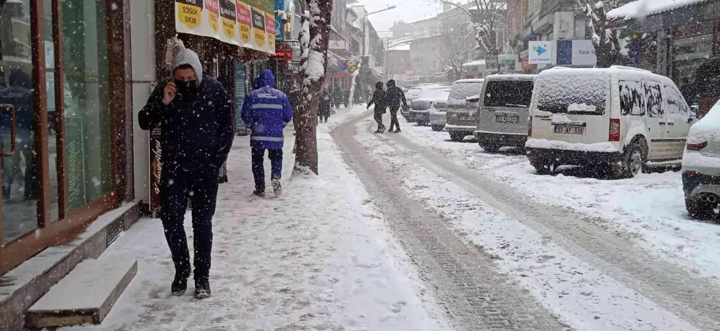 Afyonkarahisar\'da olumsuz hava koşulları hafta boyu devam edecek