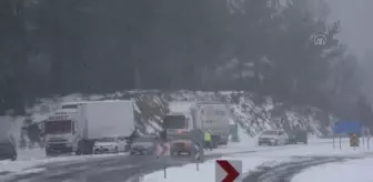 Denizli-Muğla kara yolu trafiğe kapatıldı