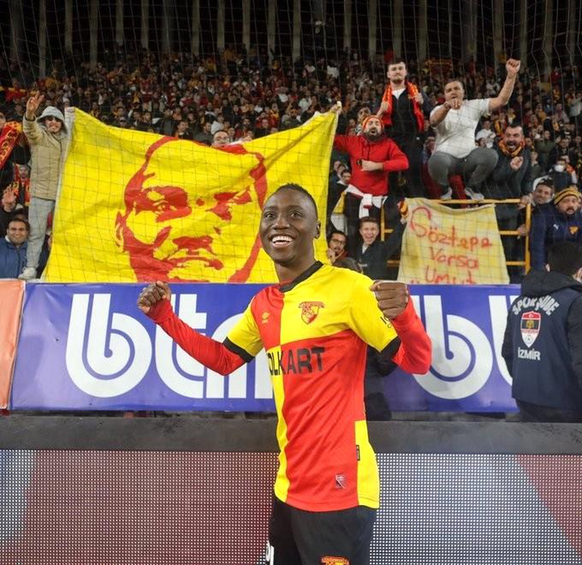 Göztepeli Obinna Nwobodo, ligin en iyisi oldu