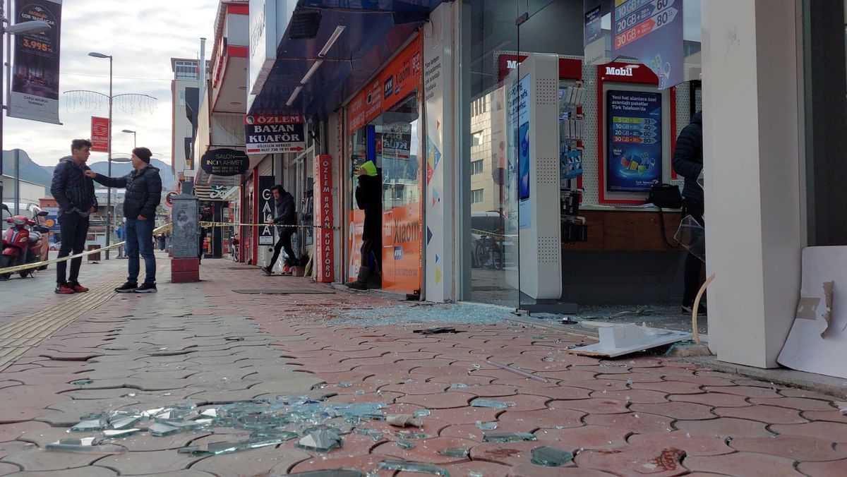 Hatay\'da silahlı saldırıya uğrayan kişi yaşamını yitirdi