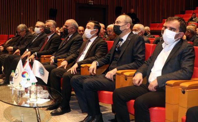 Prof. Dr. Özdarendeli: 'Alfa ve delta virüsüne karşı Turkovac'ın koruyuculuğunu tespit ettik'