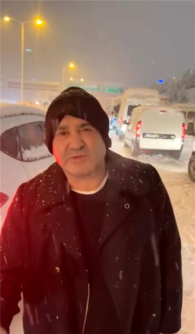 Şafak Sezer yolda ölüm tehlikesi yaşadı