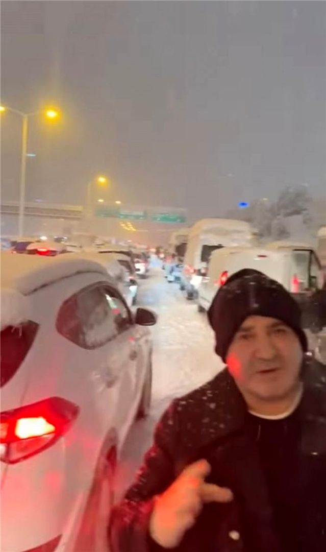 Şafak Sezer yolda ölüm tehlikesi yaşadı