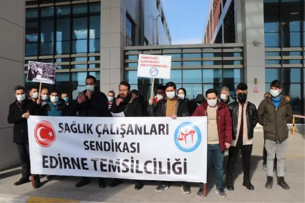 SAĞLIK ÇALIŞANLARINDAN, ŞİDDETE KARŞI \'SİYAH KURDELE\' ÇAĞRISI