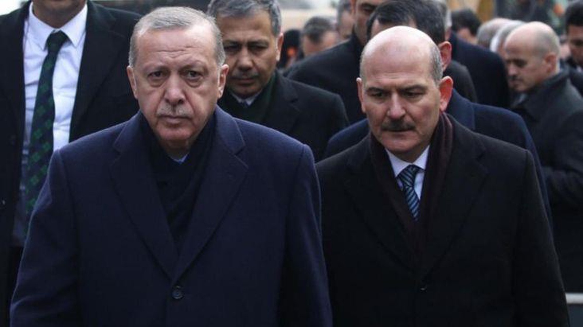 Son Dakika: İçişleri Bakanı Soylu ile Ulaştırma ve Altyapı Bakanı Karaismailoğlu İstanbul\'a gidiyor