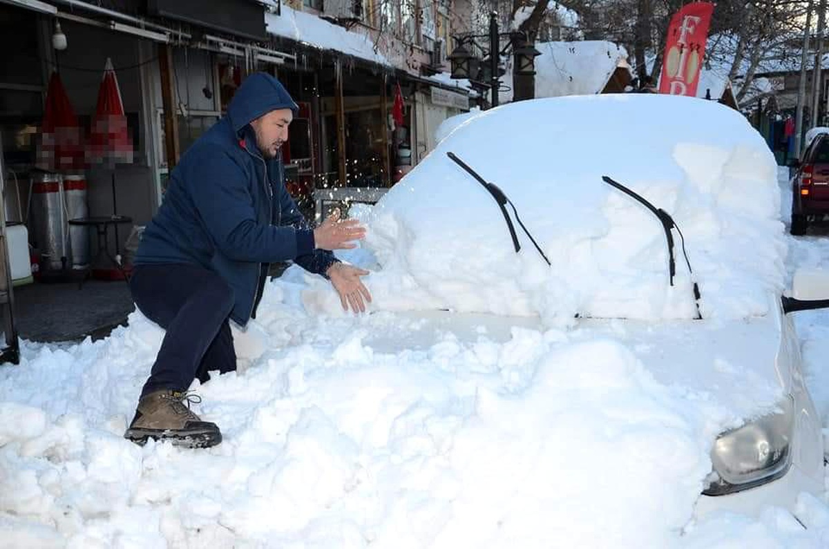 Tarsus Çamlıyayla yolu kapandı