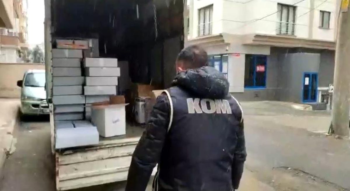 Tekirdağ\'da bir kamyonet dolusu makaron ele geçirildi