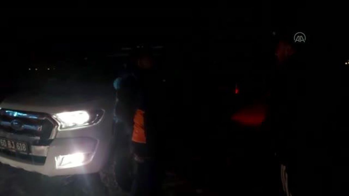 Tokat-Sivas kara yolu tır geçişine kapatıldı