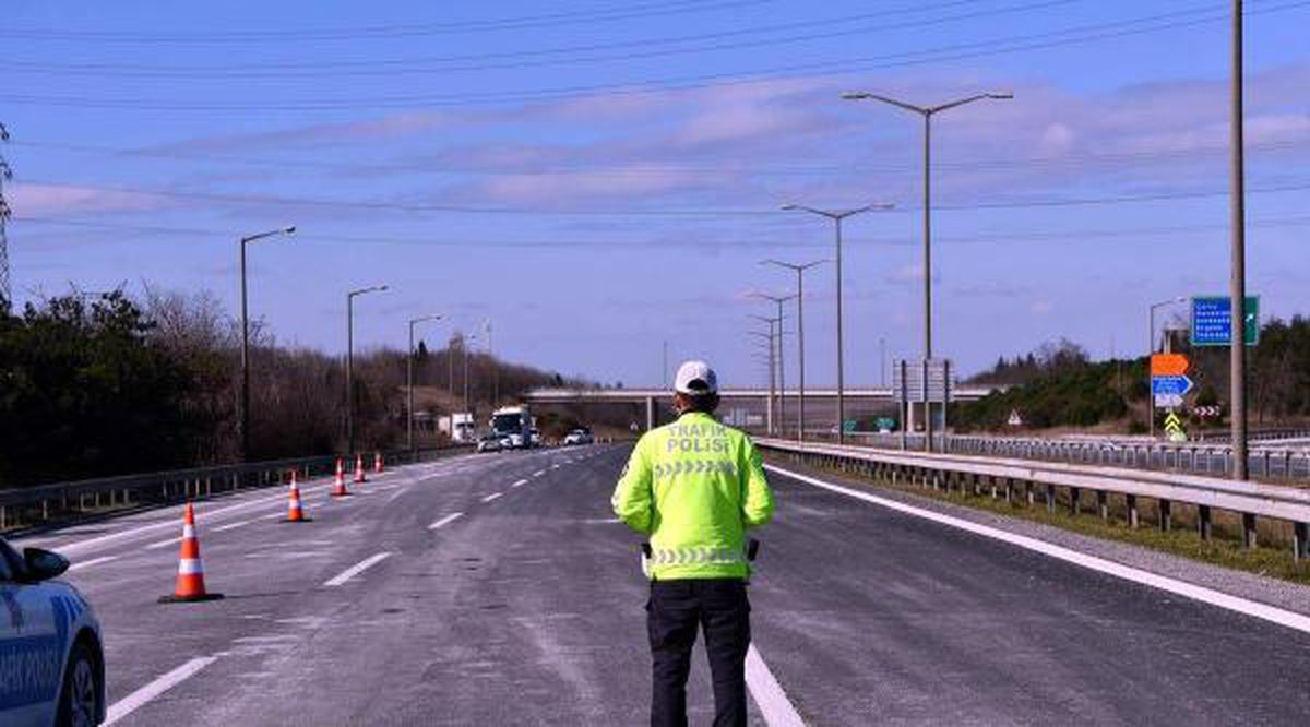 Trakya\'dan İstanbul\'a giden araçlara bugün de izin yok