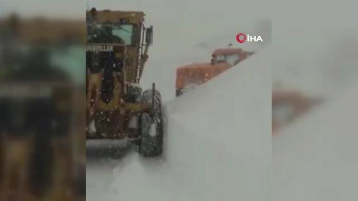 Tunceli\'de 157 köy yolunu ulaşıma açma çalışmaları sürüyor