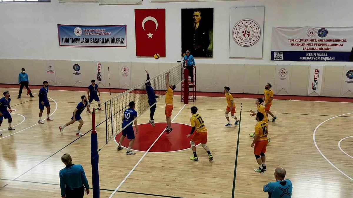 Türkiye Erkekler Voleybol Şampiyonası Karabük\'te başladı