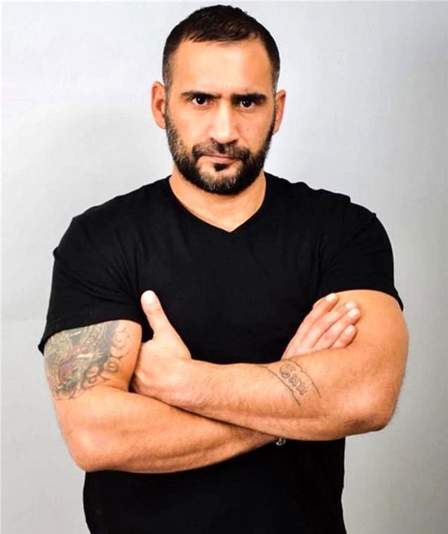 ÜMİT KARAN'IN ARDA TURAN'A TUVALET KAĞIDI GÖNDERMESİ ŞOK ETTİ