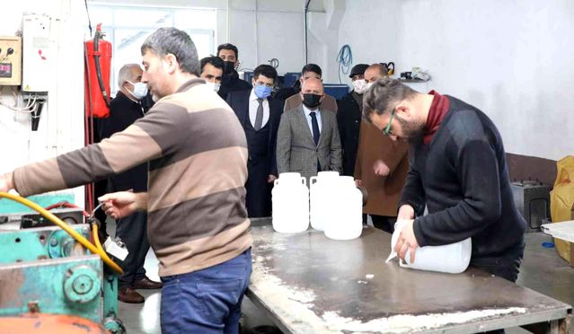 Ağrı Valisi Varol'dan KOBİ Merkezine ziyaret