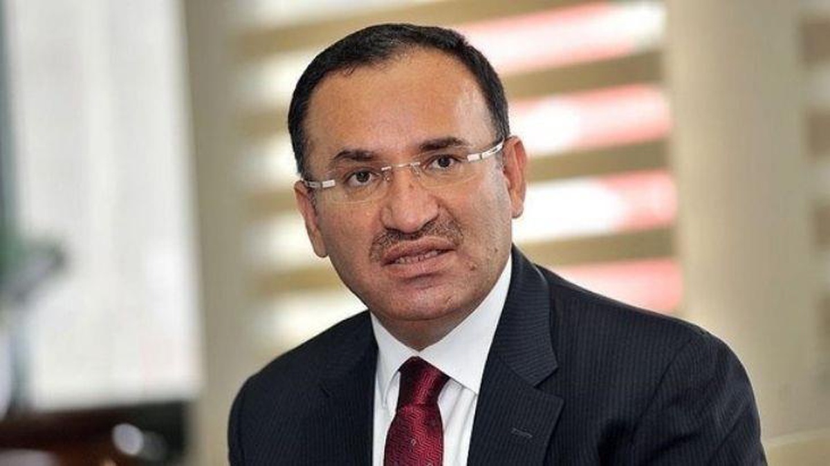 AK Parti\'den 3. İttifak yorumu: Millet İttifakı kurduruyor, amaç HDP kamburundan kurtulmak