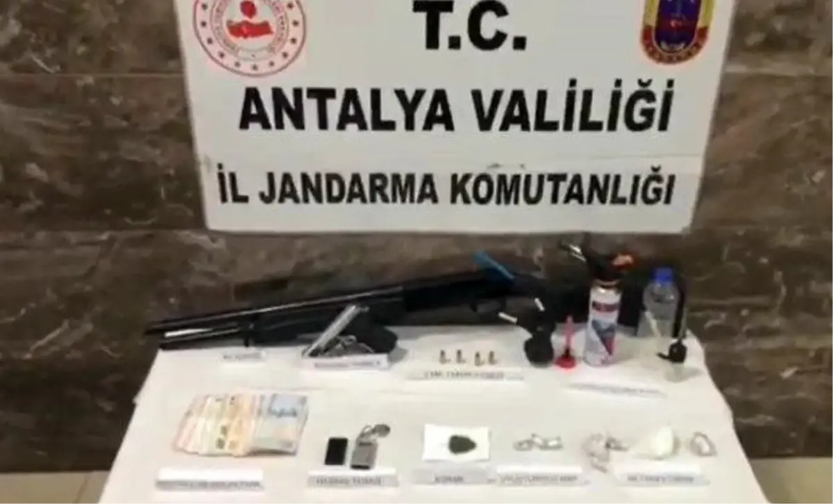 Alanya\'da uyuşturucu tacirine operasyon
