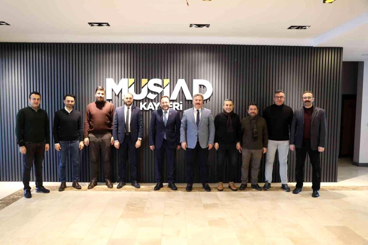 Başkan Palancıoğlu\'ndan yeni başkan Ferhat Akmermer\'e \'Hayırlı Olsun\' ziyareti