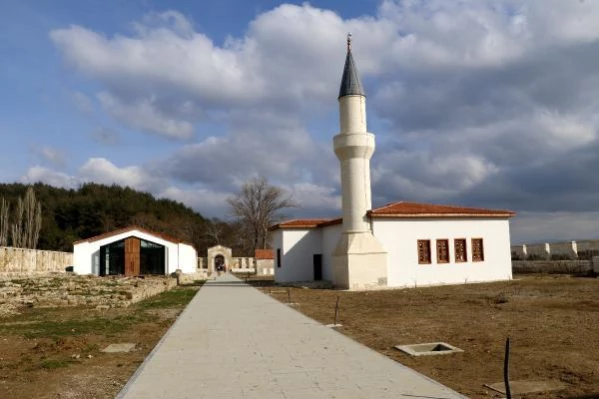 ÇANAKKALE BOĞAZI'NIN 'MUHAFIZI', 202 YILLIK BİGALI KALESİ'NİN RESTORASYONUNDA SONA YAKLAŞILDI