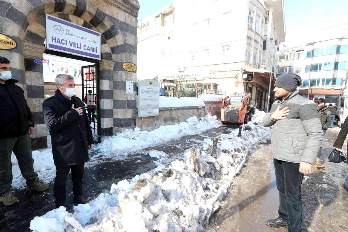 Esnaftan Başkan Tahmazoğlu\'na teşekkür