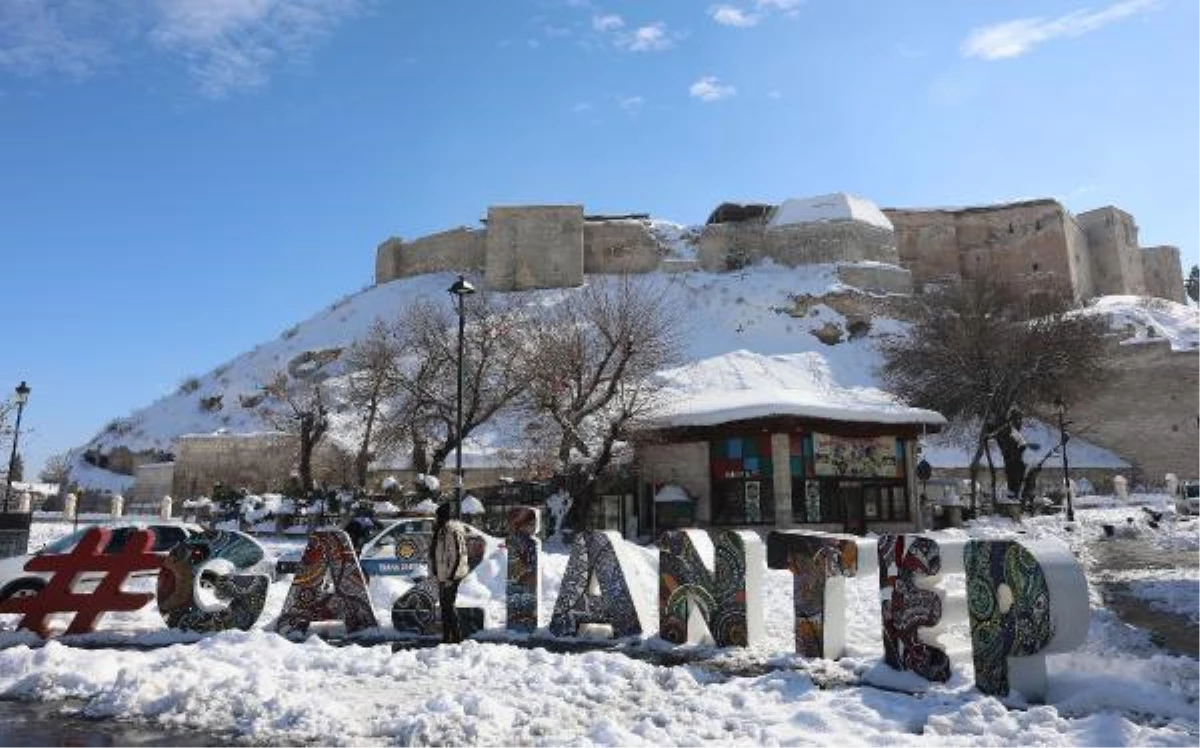 Gaziantep\'te kar manzarası